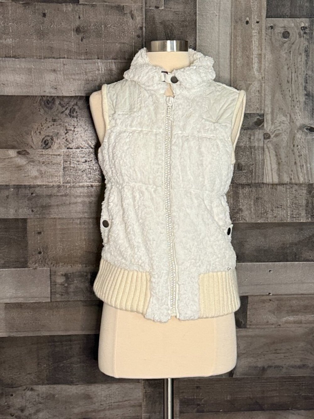 Powder River Outfitters faux fur vest small glam rhinestones western winter - Picture 6 of 11